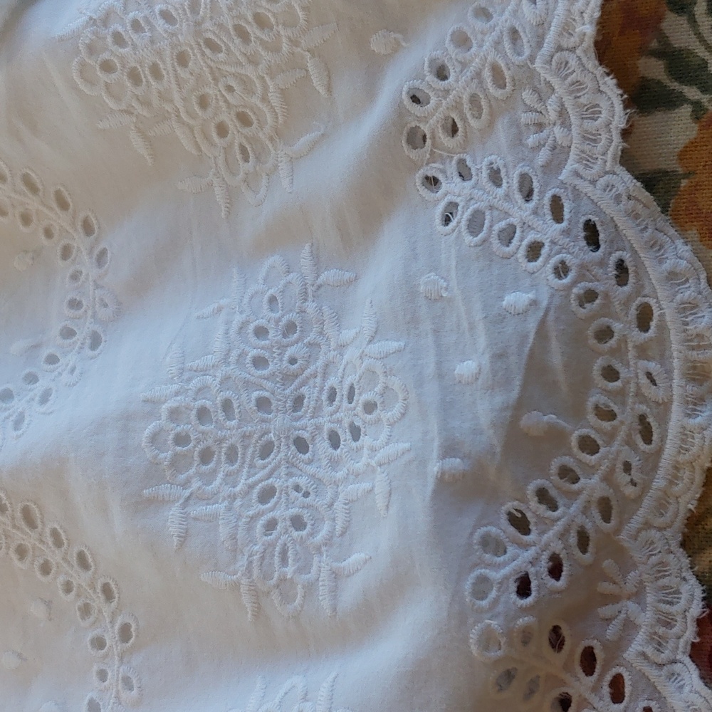 Saks Fifth Avenue White Cotton Eyelet 3/4 Sleeve Off Shoulders Top Women's Med - Picture 14 of 15
